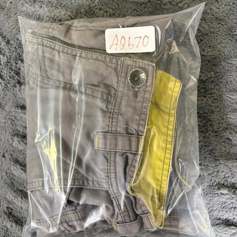 Prana Mens 28 Organic Cotton Gray Ripstop Hiking Cargo Shorts Outdoor AQ670